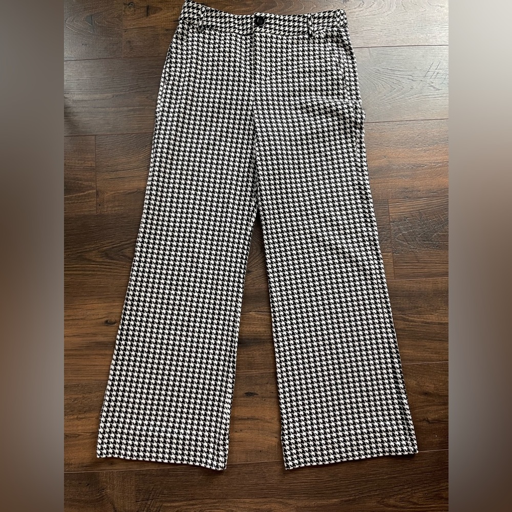 NWOT Cabi size 10 houndstooth wide leg trouser